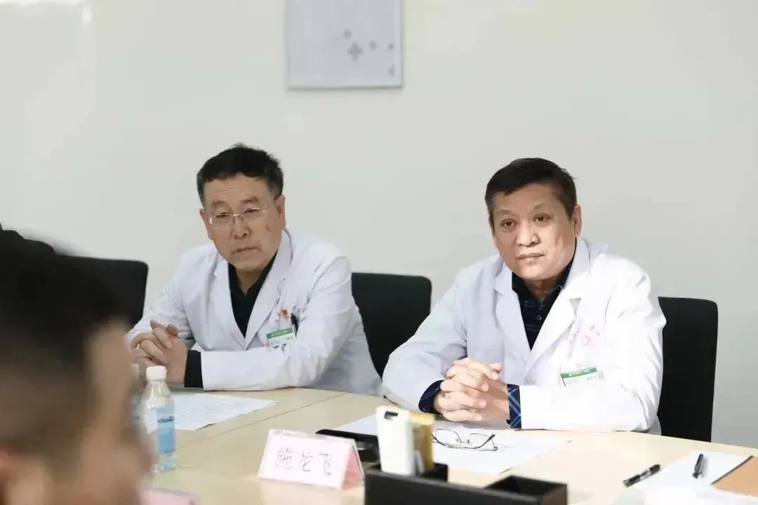 龍港區(qū)人大、區(qū)政府領導一行視察調(diào)研龍港國際醫(yī)療健康產(chǎn)業(yè)園(圖15)