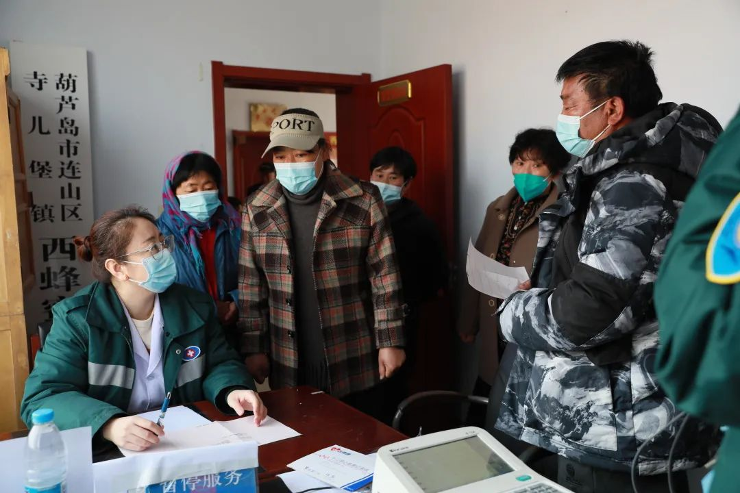 踐行黨的二十大精神，市二院黨員開展大型公益出診！(圖3)